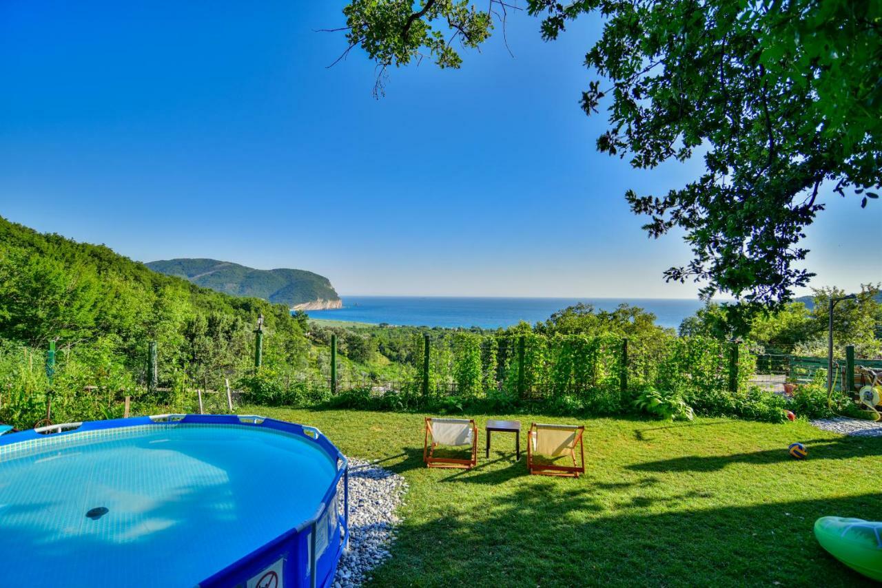 Pataki Guesthouse Petrovac Exterior photo