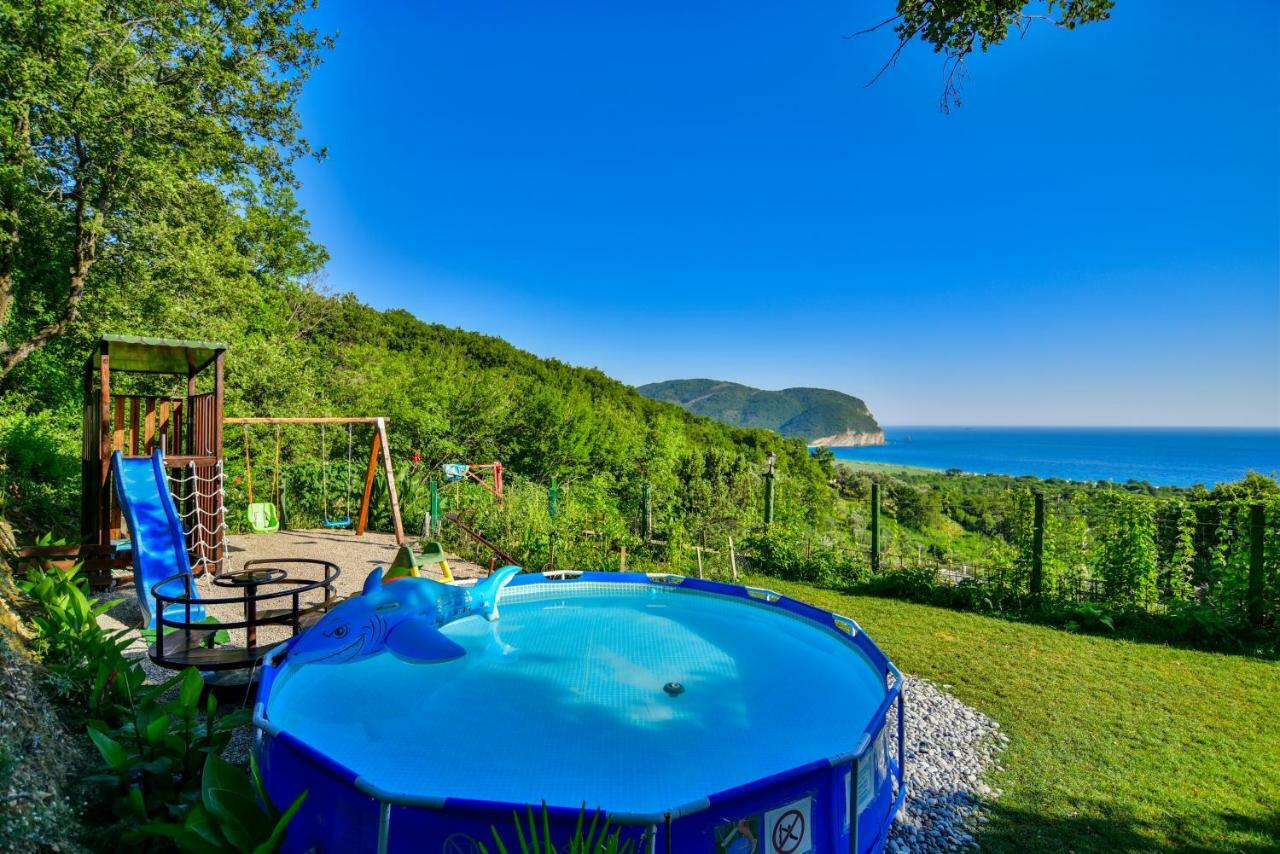Pataki Guesthouse Petrovac Exterior photo